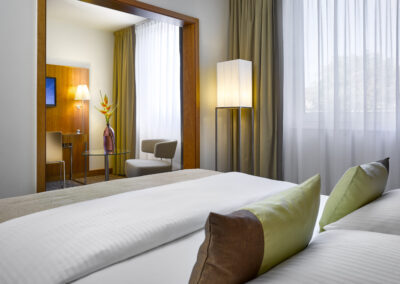 18 K+K_am harras_Spacious Urban