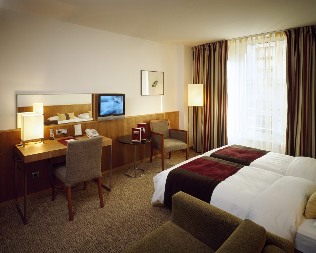 k-k-hotel-opera-budapest-habitaciones-y-suites-k-k-hotels