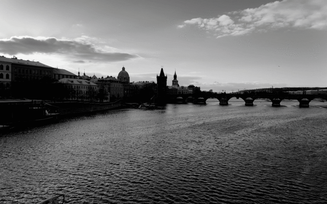 Prague in Black, White and Gold: Winter Streets and Warm Interiors